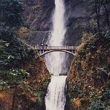 multnomah falls01-4 : 1998, Oregon, Water Fall Crawl
